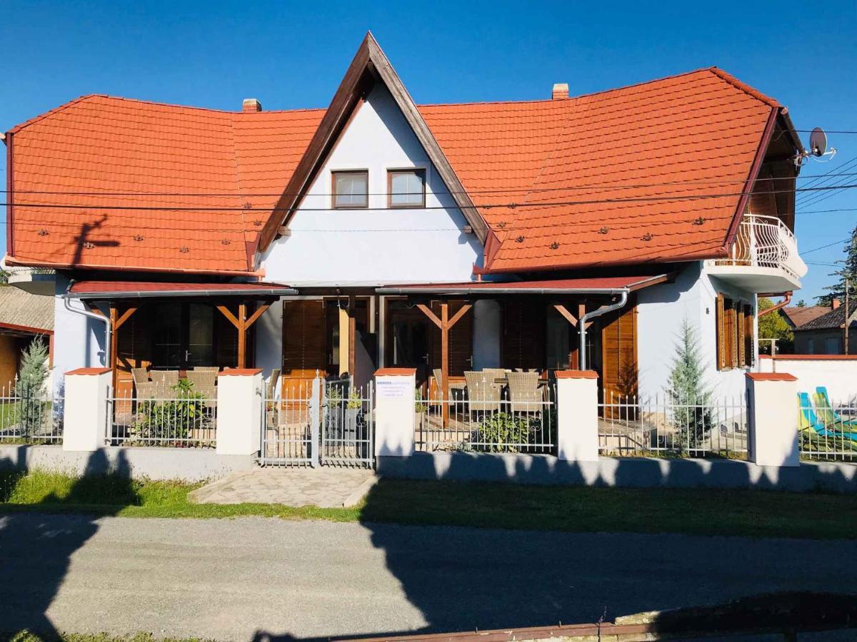 Holiday Home In Balatonmariafuerdo 35629 Zewnętrze zdjęcie